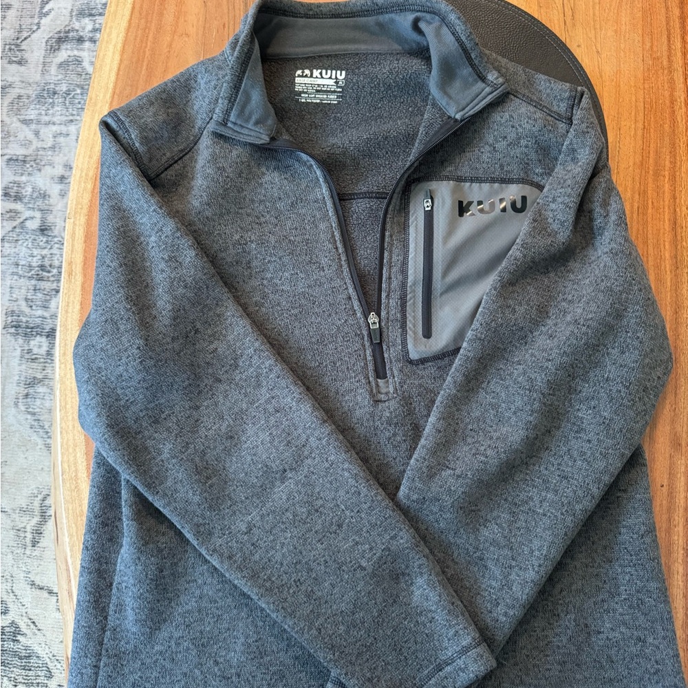 KUIU Charcoal Fleece Quarter-Zip Pullover